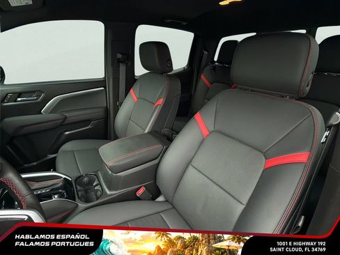 Used 2024 Chevrolet Colorado Z71 w/ Z71 Convenience Package 2 AWD/4WD image 22