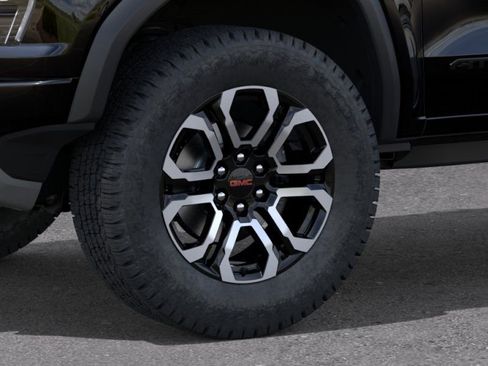 New 2026 GMC Canyon AT4 w/ Technology Plus Package AWD/4WD image 9