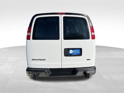 Used 2023 GMC Savana 2500 w/ Driver Convenience Package image 5