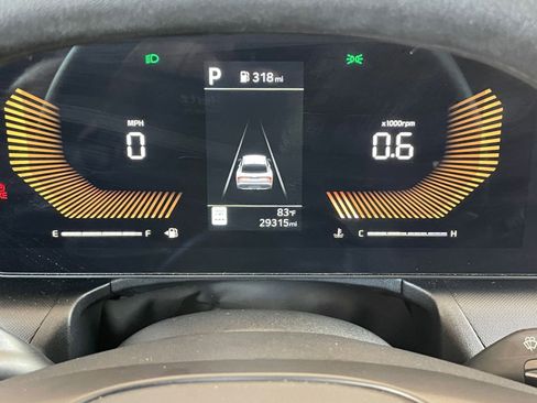 Used 2025 Kia K4 LXS image 39