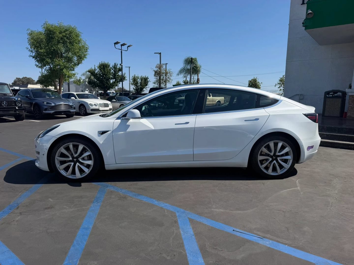 Used 2018 Tesla Model 3 Long Range AWD/4WD image 5