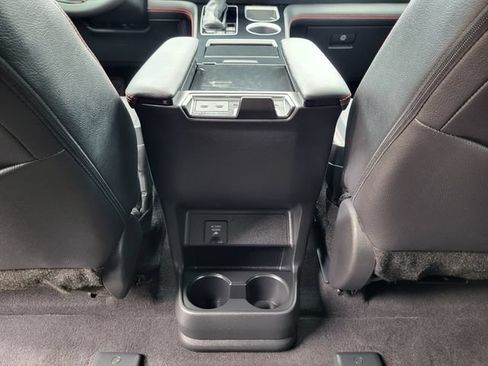 Used 2025 Toyota Sienna XSE w/ XSE Premium Package AWD/4WD image 25