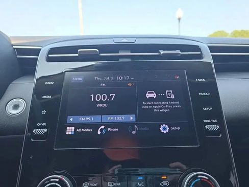 Used 2023 Hyundai Tucson SEL FWD image 25