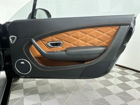 Used 2014 Bentley Continental GT image 21