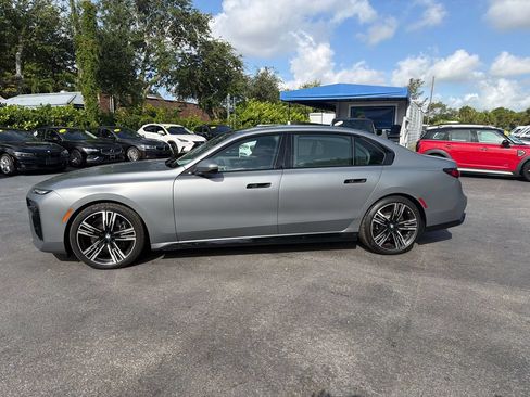 Used 2023 BMW 760i xDrive w/ Executive Package AWD/4WD image 1