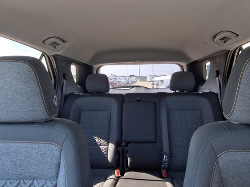 Used 2023 Chevrolet Equinox LT image 12