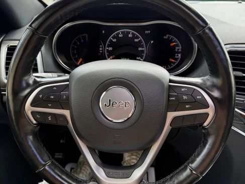 Used 2020 Jeep Grand Cherokee Limited image 21