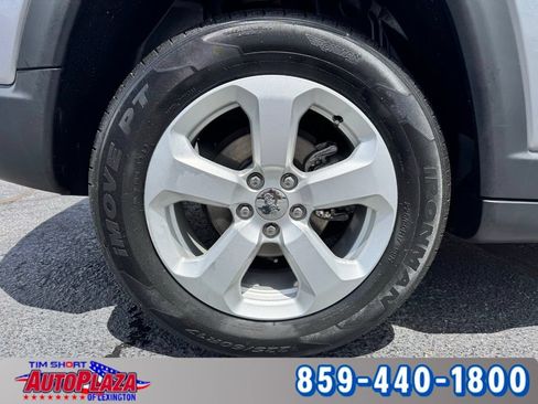 Used 2020 Jeep Compass Latitude FWD image 18