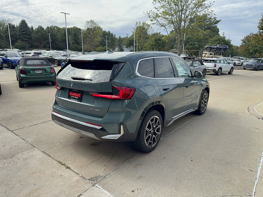 Used 2024 BMW X1 xDrive28i w/ Premium Package AWD/4WD image 4