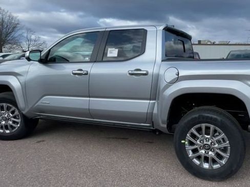 New 2026 Toyota Tacoma Limited AWD/4WD image 4