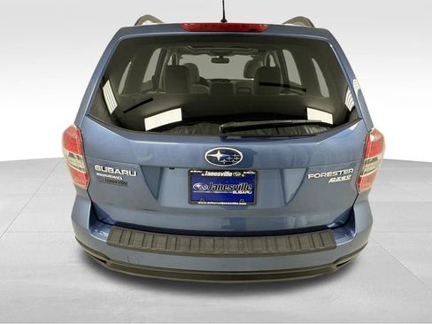 Used 2015 Subaru Forester 2.5i Premium w/ Popular Package #2 AWD/4WD image 5