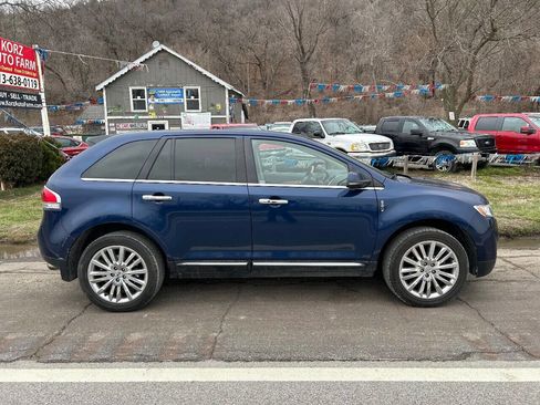 Used 2012 Lincoln MKX AWD image 4