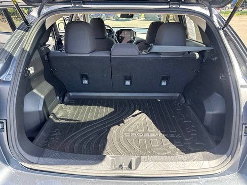 Used 2025 Subaru Crosstrek 2.5i Premium AWD/4WD image 12