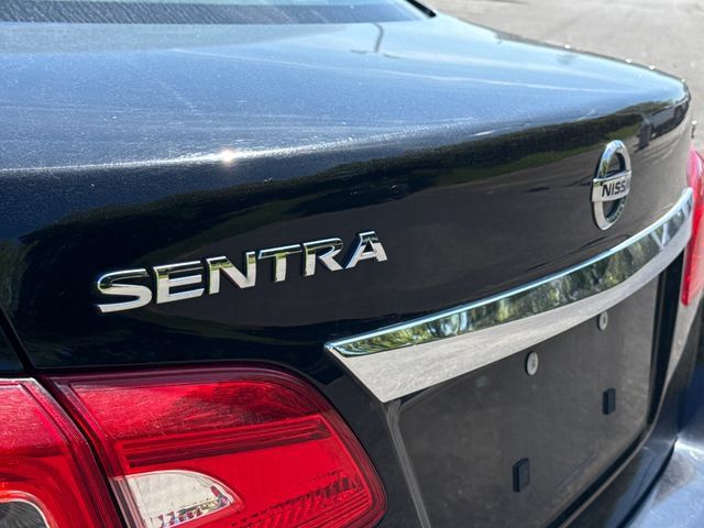 Used 2017 Nissan Sentra SV FWD image 17