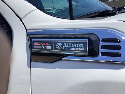New 2025 GMC Sierra 3500 Pro w/ Convenience Package AWD/4WD image 10