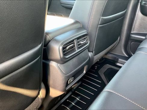 Used 2025 Honda Ridgeline TrailSport image 13