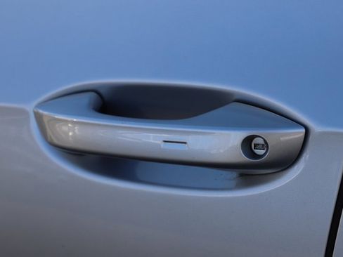 Used 2023 Volkswagen GTI Autobahn image 9