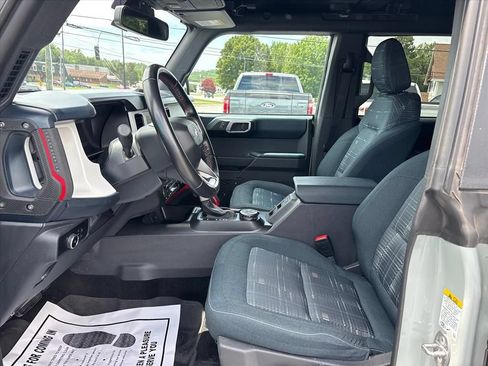 Used 2023 Ford Bronco Heritage Edition AWD/4WD image 23