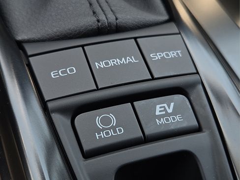New 2026 Toyota Camry SE FWD image 22