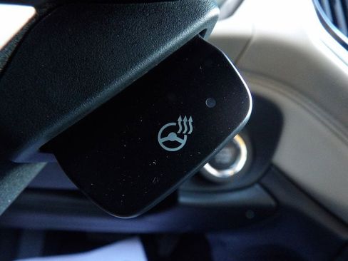 Used 2020 Subaru Outback Limited w/ Popular Package #2 image 24