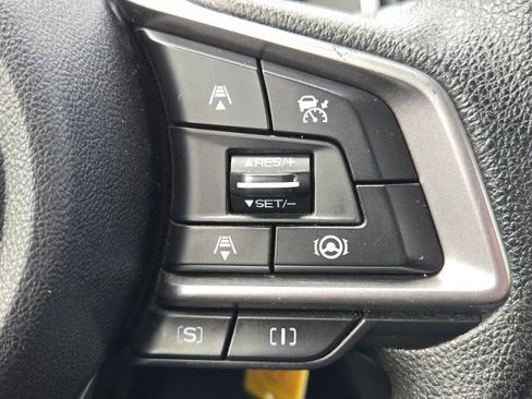 Used 2021 Subaru Crosstrek 2.0i image 15