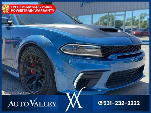 Used 2022 Dodge Charger SRT Hellcat w/ Harman/Kardon Audio Group RWD image 9