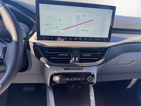 New 2026 Ford Escape SE image 11