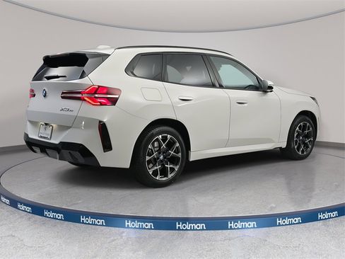New 2026 BMW X3 xDrive30 w/ Premium Package image 5