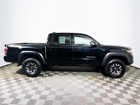 Certified 2021 Toyota Tacoma TRD Off-Road w/ TRD Premium Off Road Package image 9