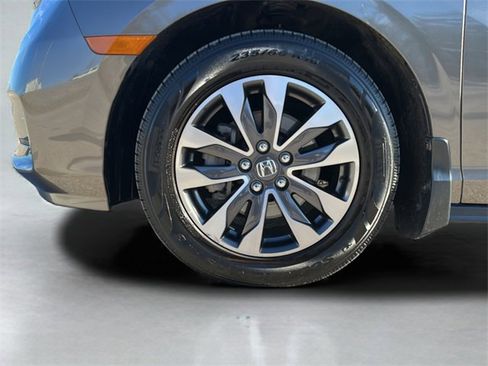 Certified 2022 Honda Odyssey EX-L image 4
