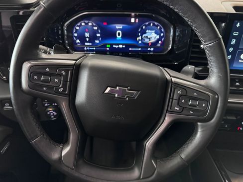 Used 2023 Chevrolet Silverado 1500 ZR2 w/ Technology Package image 13