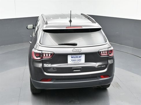 Used 2021 Jeep Compass Limited FWD image 22