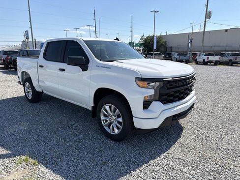 New 2026 Chevrolet Silverado 1500 Custom RWD image 1