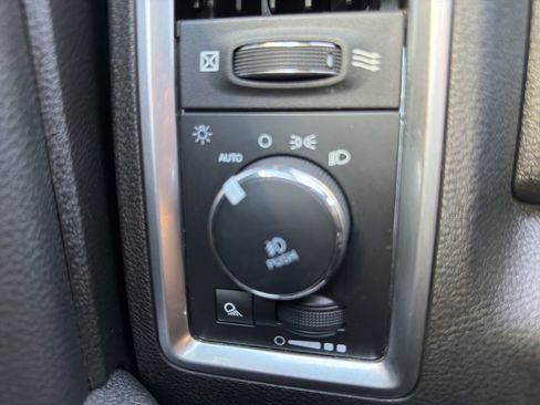 Used 2022 RAM 1500 Classic Warlock w/ Electronics Group AWD/4WD image 14