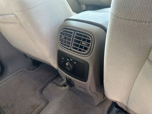 Used 2008 Chevrolet TrailBlazer LT image 9