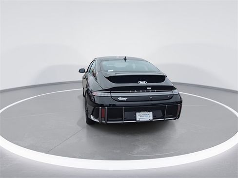 New 2025 Hyundai Ioniq 6 SEL image 7