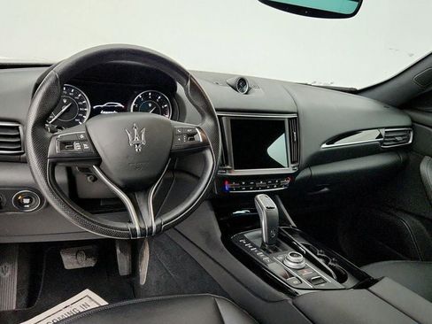 Used 2022 Maserati Levante GT image 13