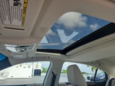 Certified 2023 Lexus ES 250 w/ Premium Package AWD/4WD image 22