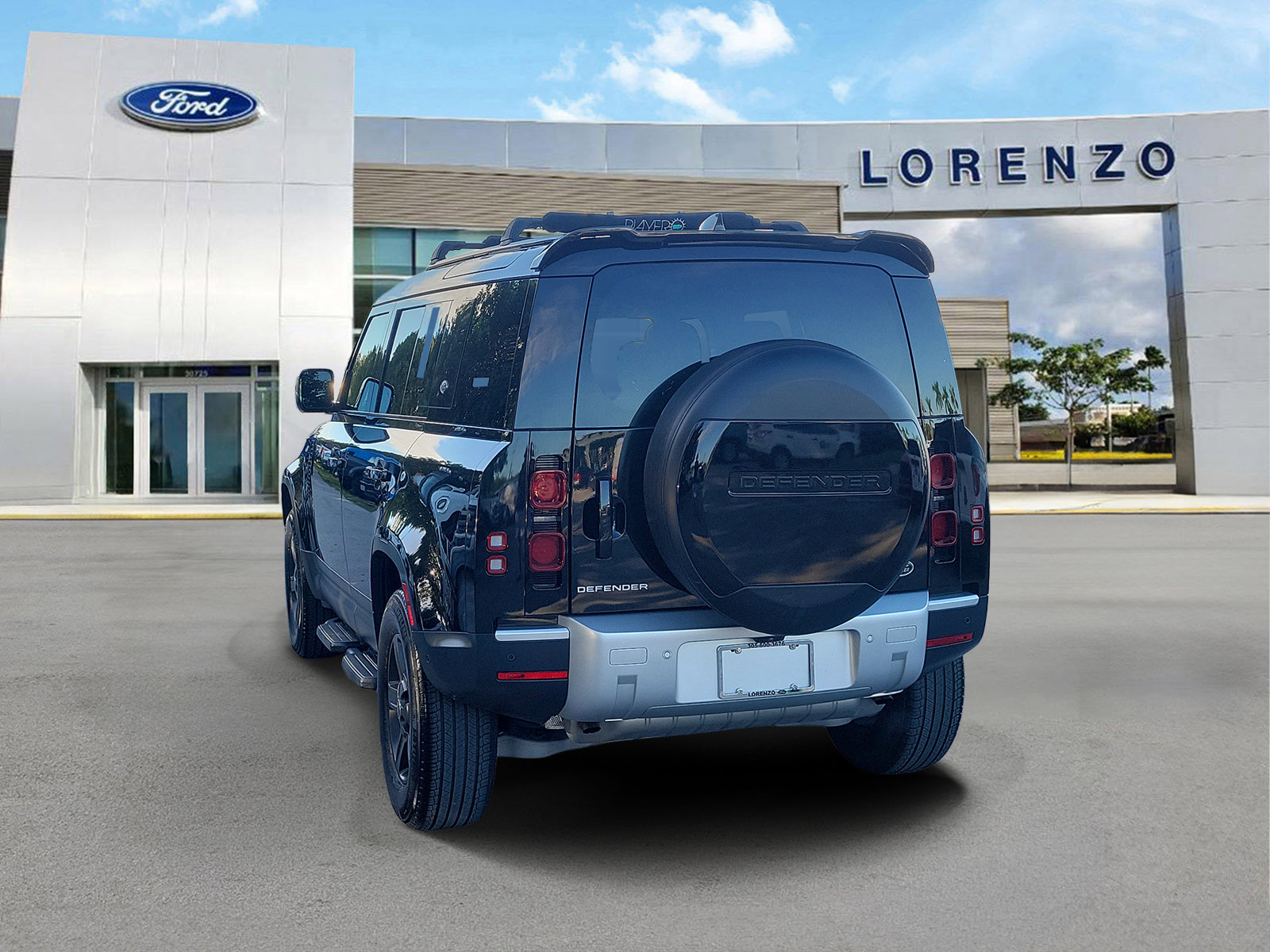 Used 2023 Land Rover Defender 110 AWD/4WD image 7