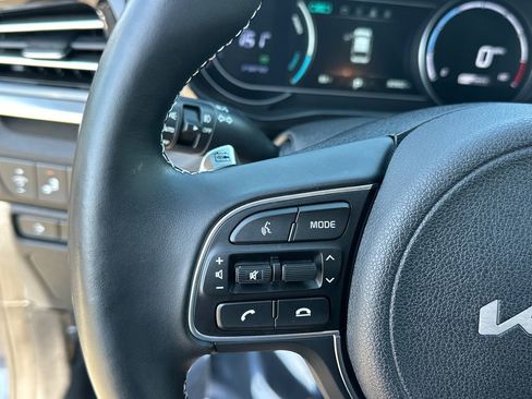 Used 2022 Kia Niro EX w/ Cold Weather Package image 23