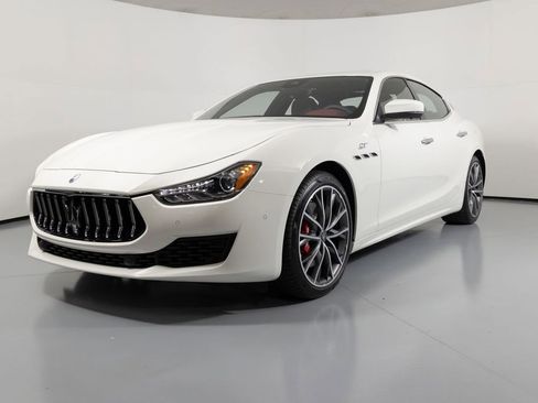 Used 2023 Maserati Ghibli GT RWD image 10
