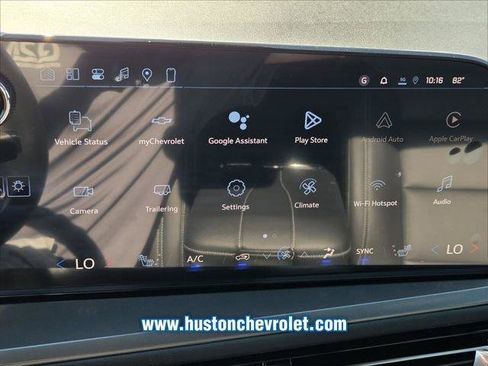 New 2026 Chevrolet Traverse LT w/ Midnight/Sport Edition FWD image 21