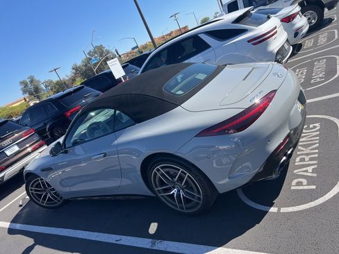 Used 2022 Mercedes-Benz SL 55 AMG 4MATIC image 3