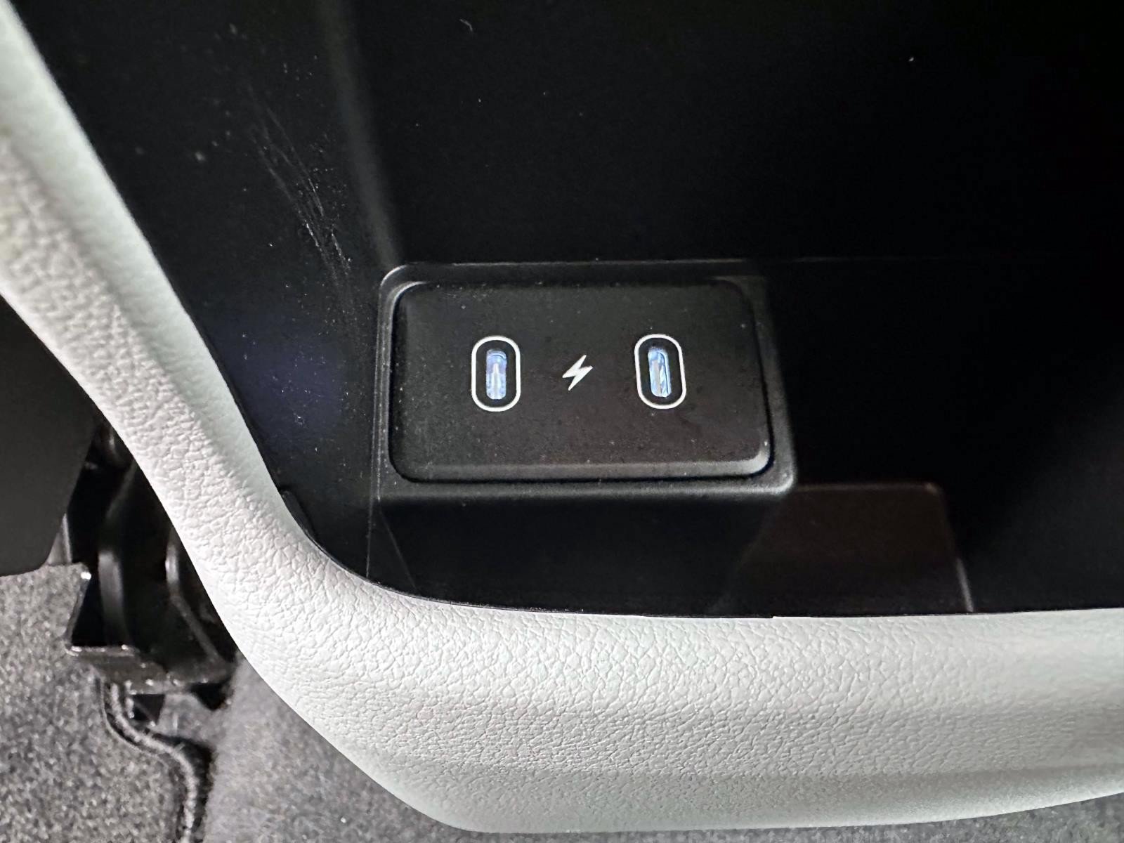 Used 2024 Hyundai Kona SE AWD/4WD image 14