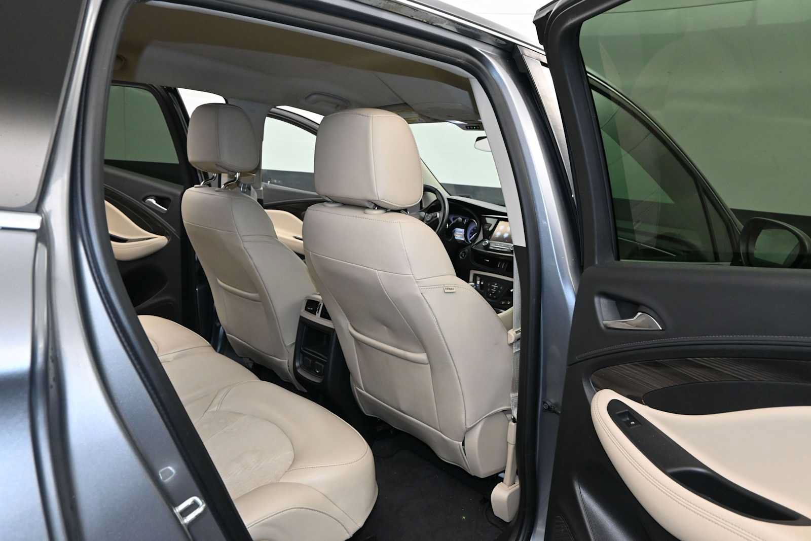 Used 2020 Buick Envision Preferred FWD image 52