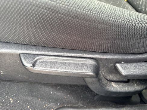 Used 2017 Honda Fit EX image 11