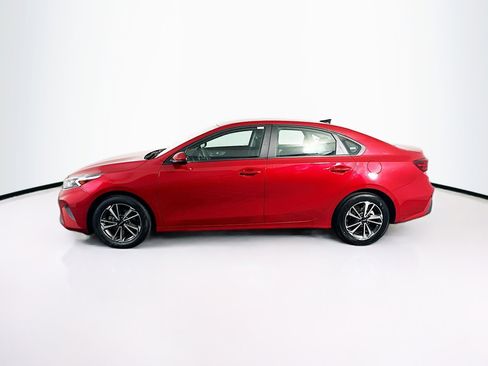 Used 2024 Kia Forte LXS image 4
