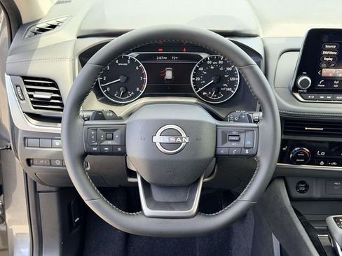 New 2026 Nissan Rogue SV w/ Cold Weather Package AWD/4WD image 18