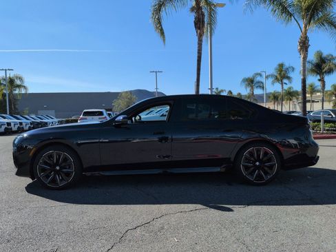 Certified 2024 BMW 760i xDrive 760i xDrive w/ Premium Package 2 image 7