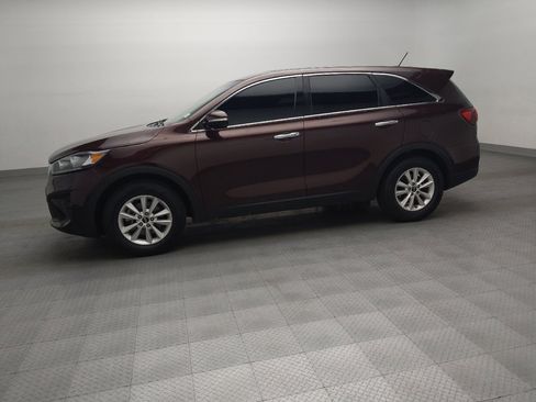 Used 2019 Kia Sorento FWD image 2